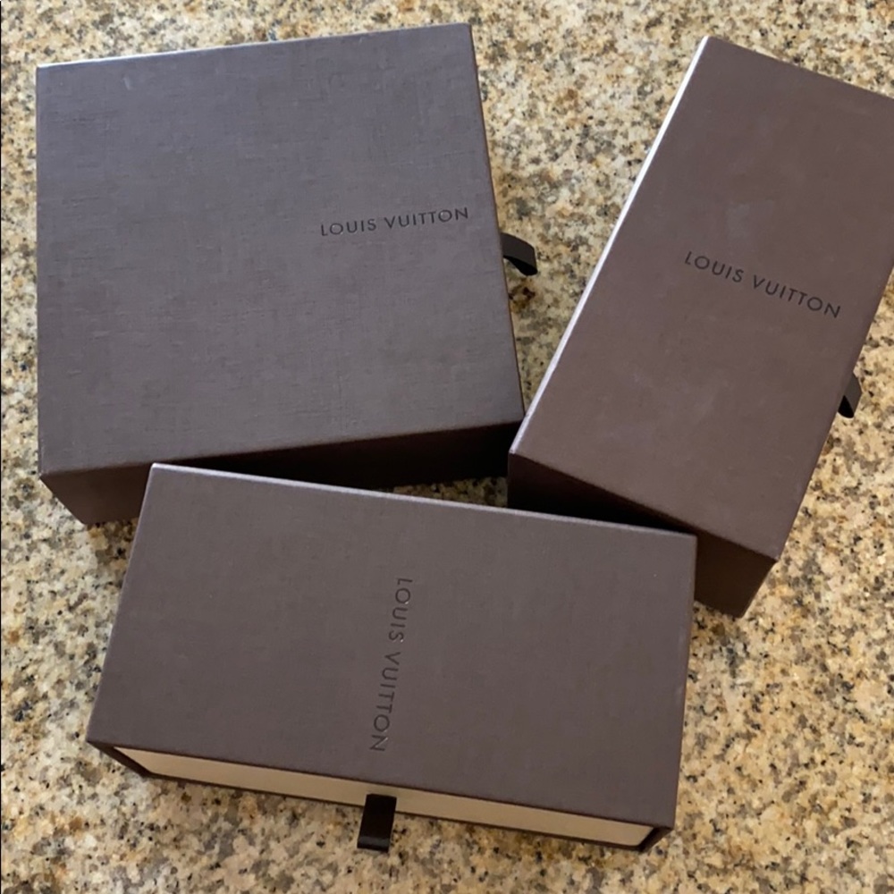 3 Louis Vuitton Boxes like new